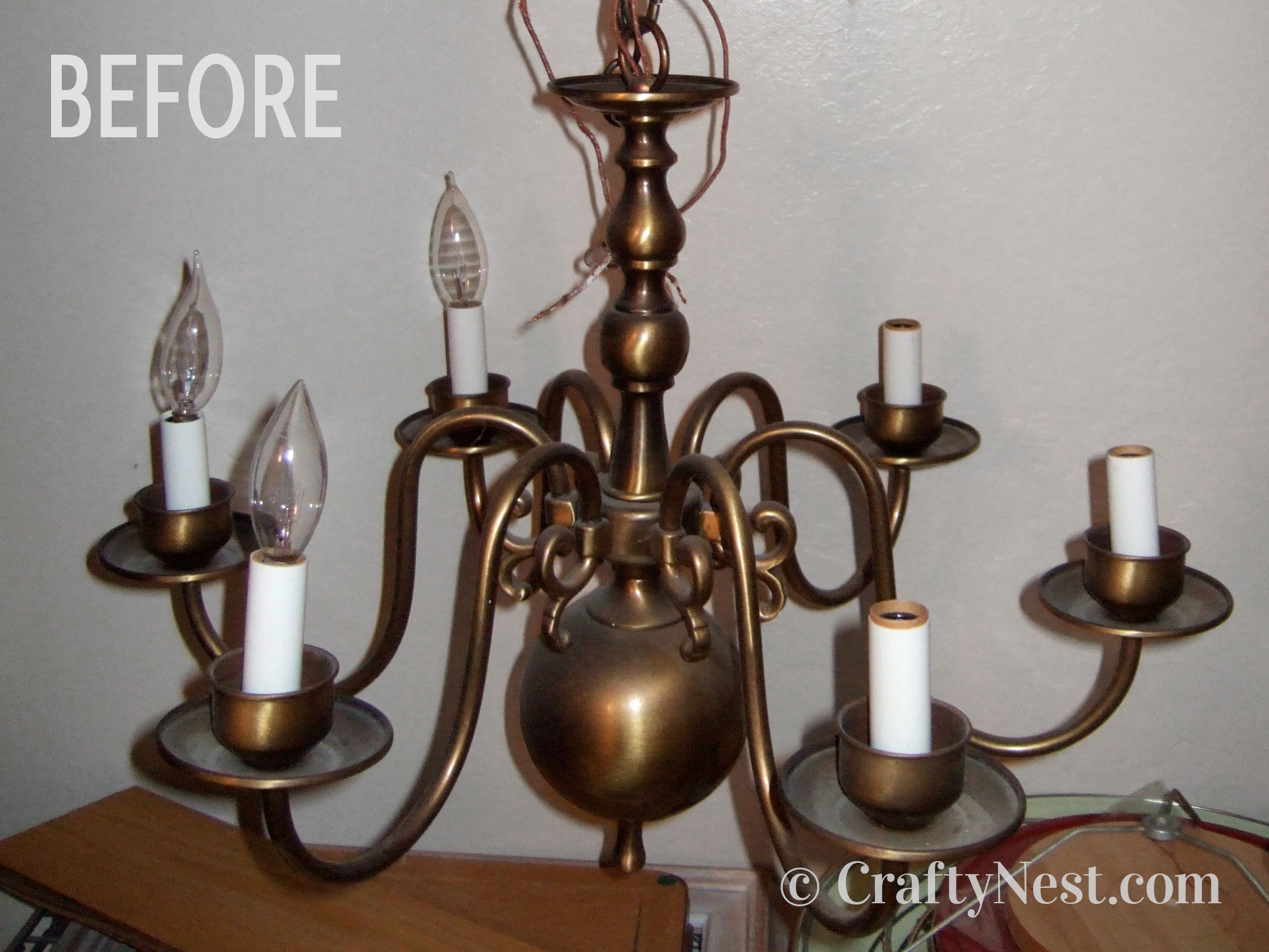 before-dining-room-makeover-the-chandelier-crafty-nest Brass chandelier, before photo