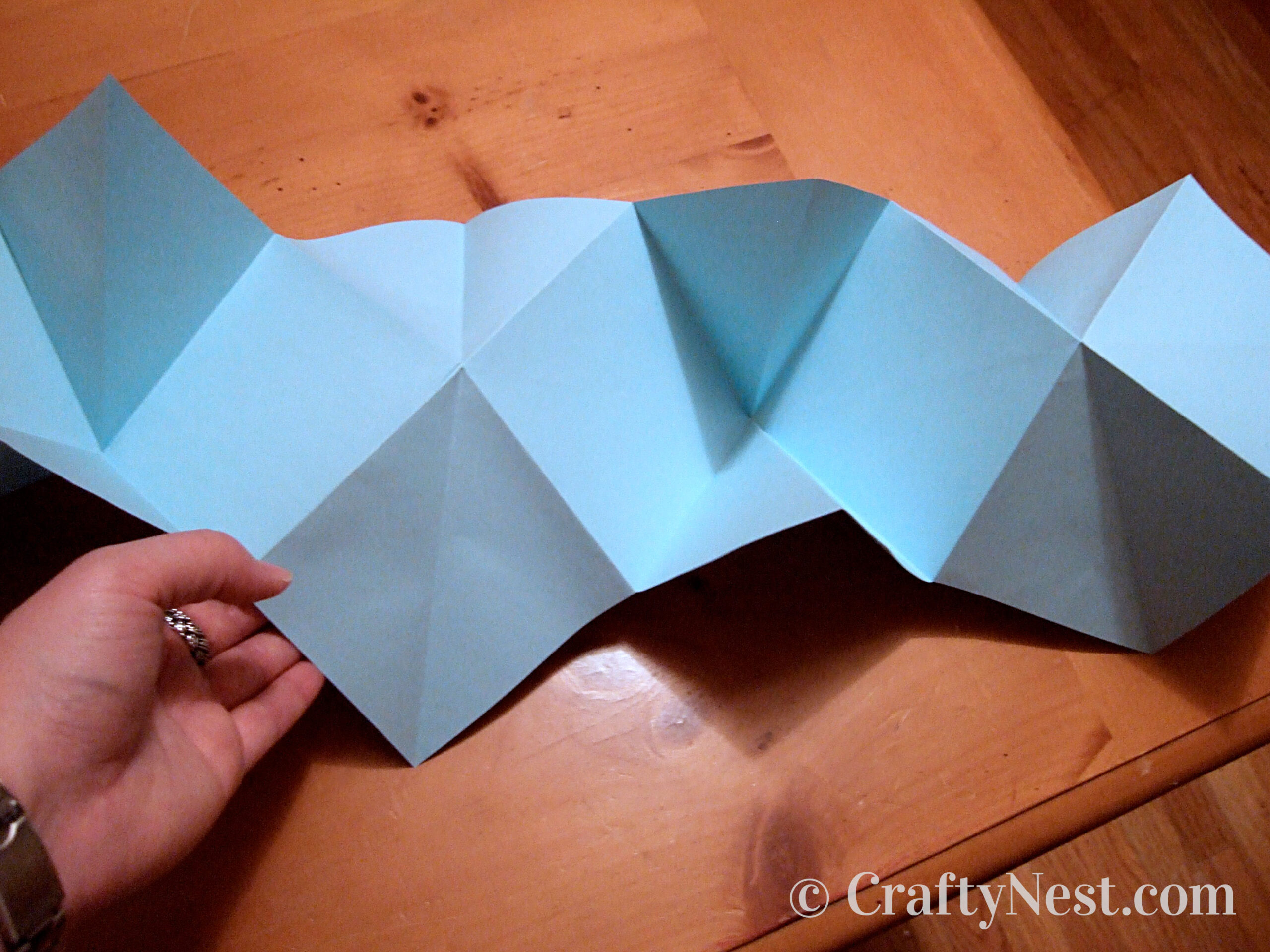 accordion-folding-accordion-books-crafty-nest Papers folded accordion style, photo