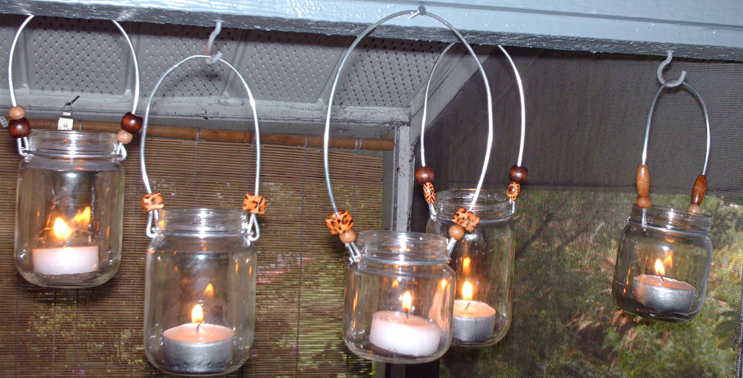 aprils-baby-food-jar-lanterns-crafty-nest April's baby food jar lanterns, photo