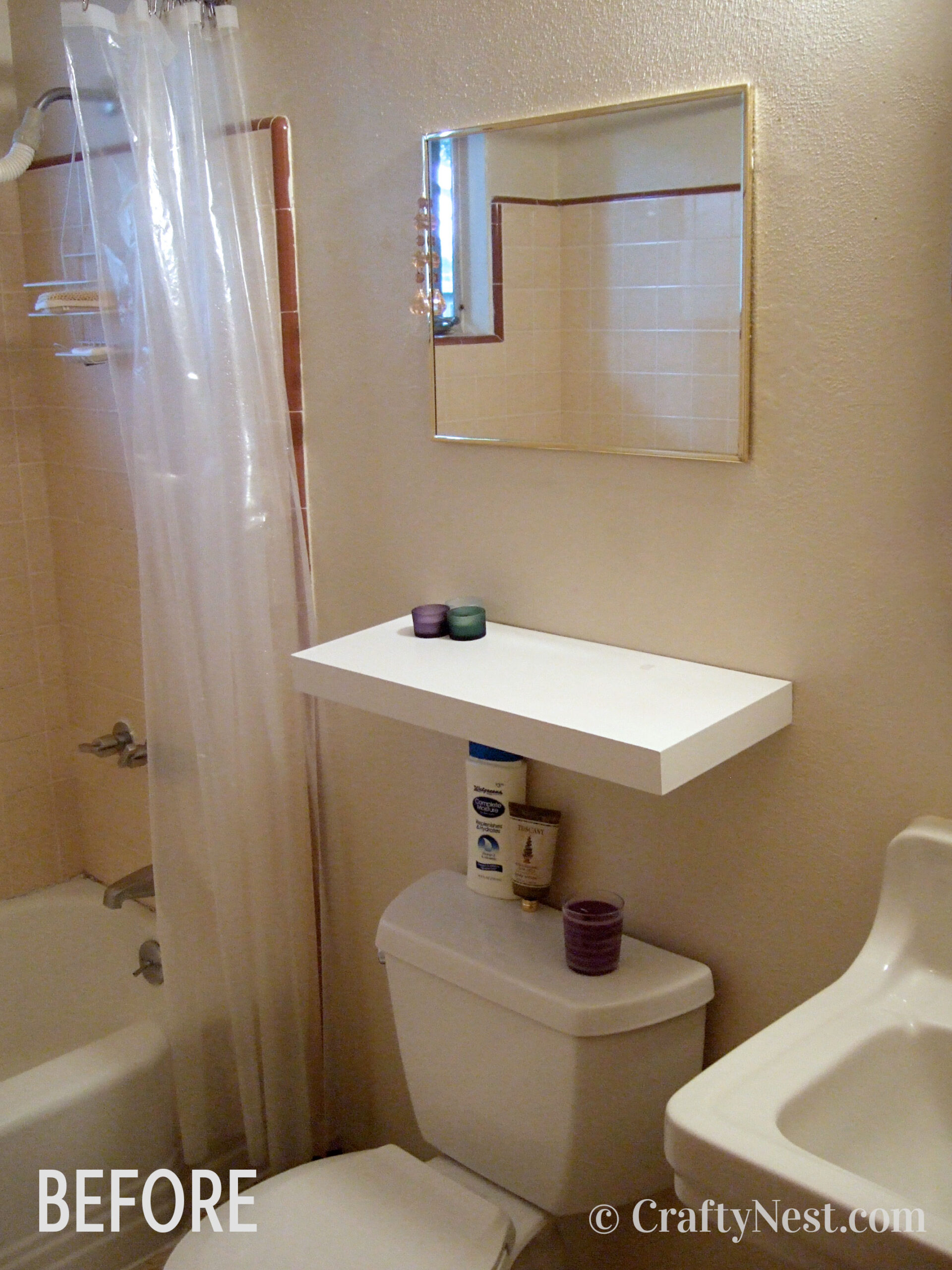 before-bathroom-makeover-on-a-budget-crafty-nest Before bathroom makeover, photo