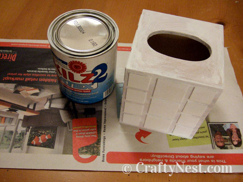 primer-diy-tissue-box-cover-crafty-nest Tissue box painted with primer, photo