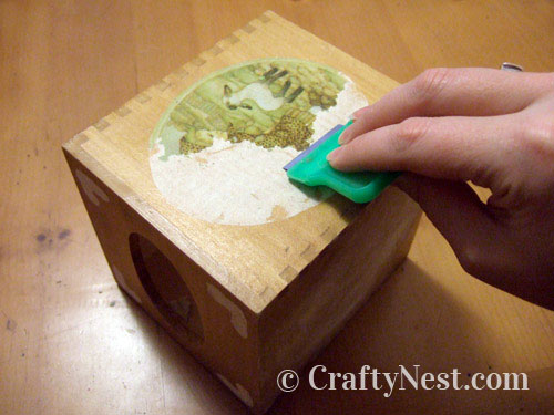 scrape-diy-tissue-box-cover-crafty-nest Scraping off the decoupage, photo