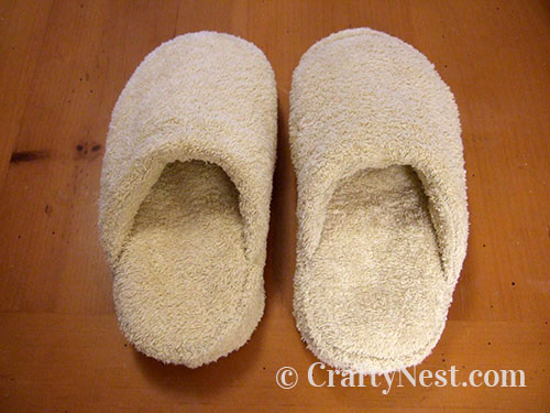 DSCF3731-diy-spa-slippers-crafty-nest Finished slippers, photo