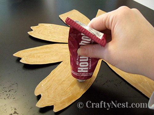 DSCF3876-bamboo-veneer-ikea-lack-tables-crafty-nest Apply glue, photo