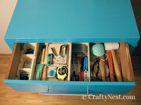 DSCF4604-old-dresser-rolling-toolbox-crafty-nest Top drawer organized, photo