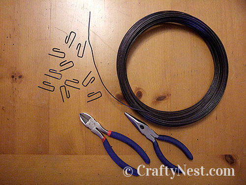 DSCF4613-craft-tool-wall-organizer-crafty-nest Wire cut and bent into hooks, photo