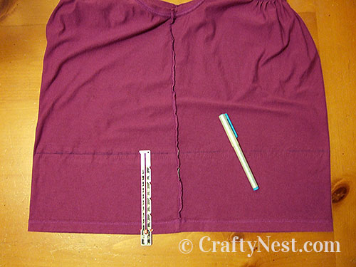 DSCF4926-diy-tank-top-totes-crafty-nest Fold with straps aligned, photo