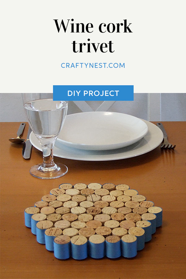 pinterest-wine-cork-trivet-crafty-nest Crafty Nest wine cork trivet Pinterest photo