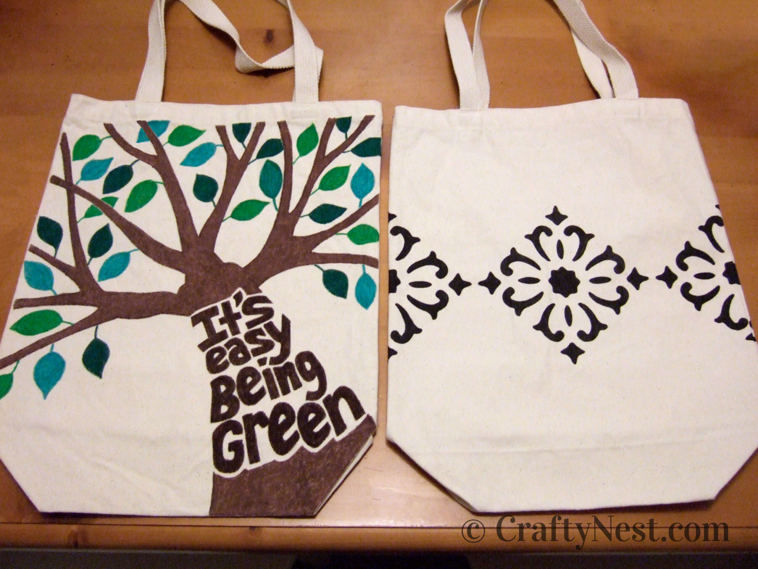 tree-black-decorated-canvas-totes-crafty-nest Canvas tote bags decorated with tree and diamond designs, photo