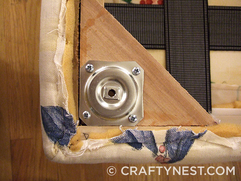 DSCF0696-reupholster-an-ottoman-crafty-nest Attach mounting plates, photo