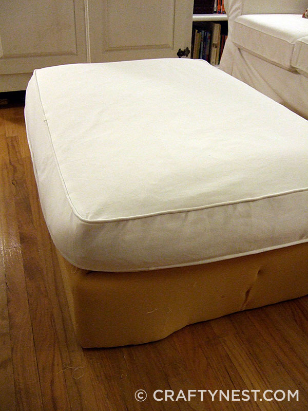 DSCF0754-reupholster-an-ottoman-crafty-nest Cover the top cushion, photo