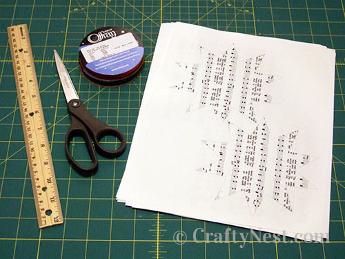 DSCF6176-sheet-music-Christmas-tree-ornaments-crafty-nest Printed patterns, photo