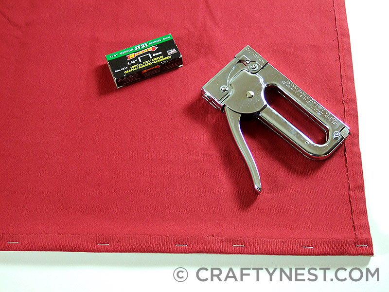 DSCF7802-recycled-Christmas-card-advent-calendar-crafty-nest Staple the bottom board, photo