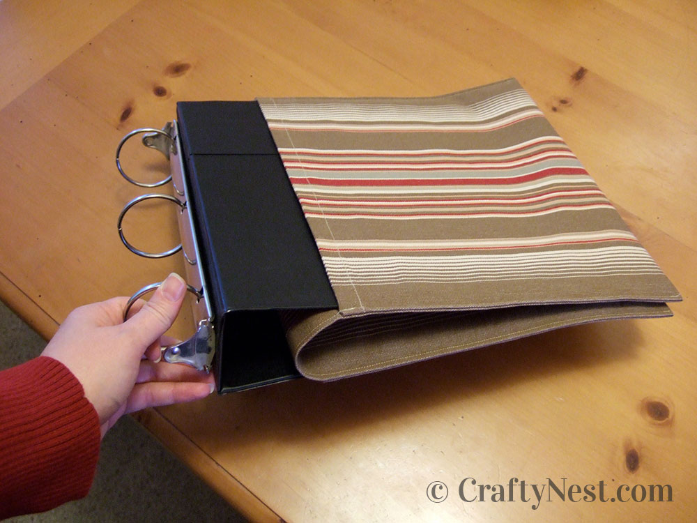DSCF1794-photo-album-crafty-nest Slide the binder into the cover, photo