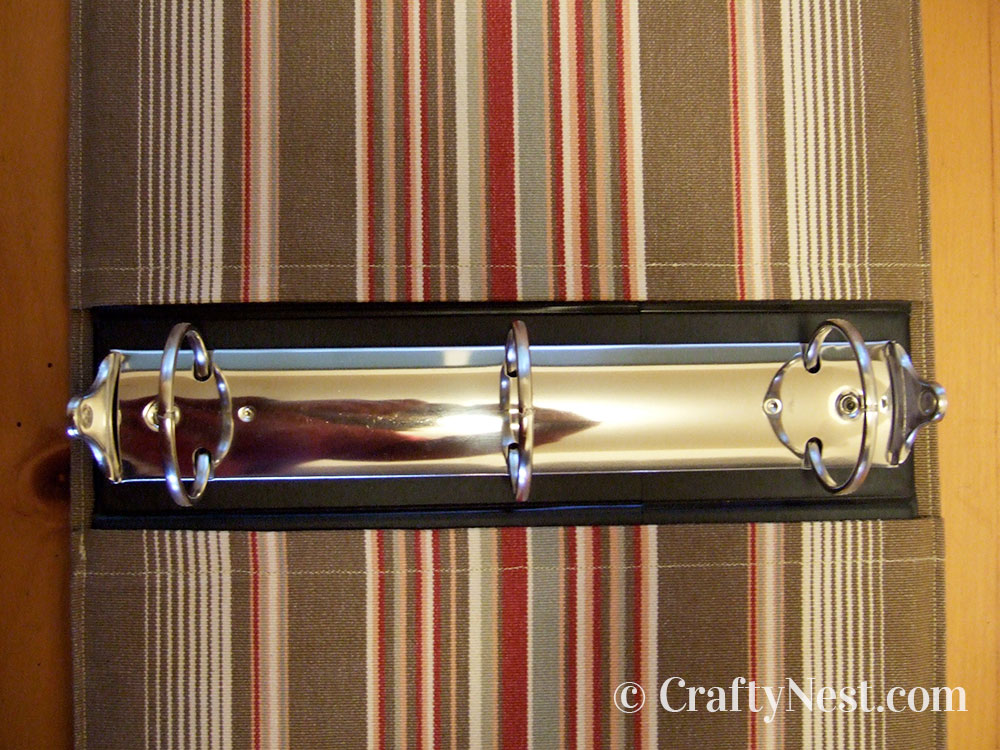 DSCF1798-photo-album-crafty-nest Binder inside the cover, photo