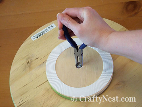 DSCF4463-plant-stand-lazy-susan-mini-side-table-crafty-nest Remove the nut, photo