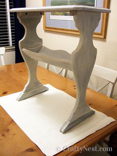 DSCF4776-silver-stenciled-library-side-table-crafty-nest Apply primer coat, photo