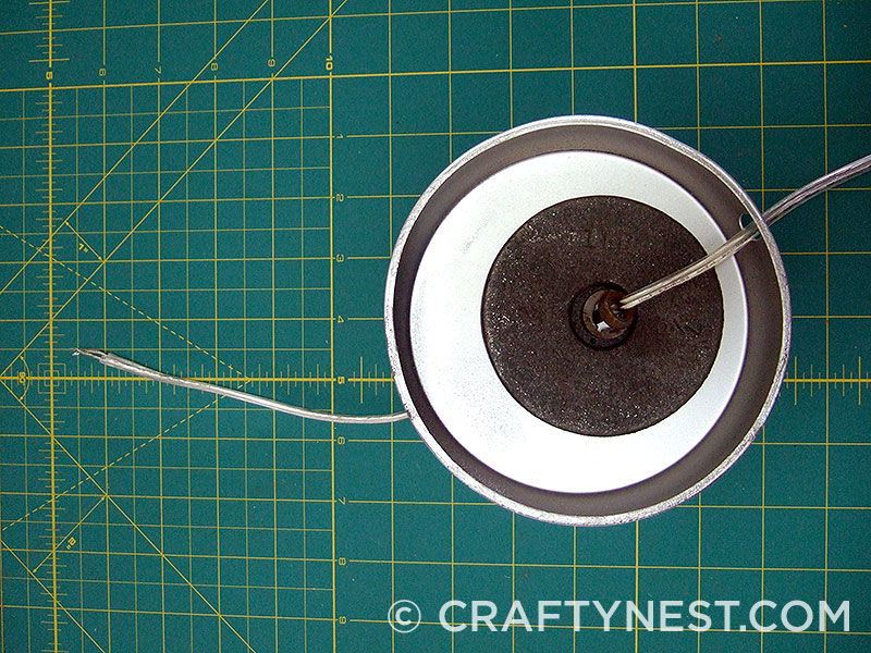 DSCF6667-rewire-a-lamp-crafty-nest Feed the cord through the base, photo