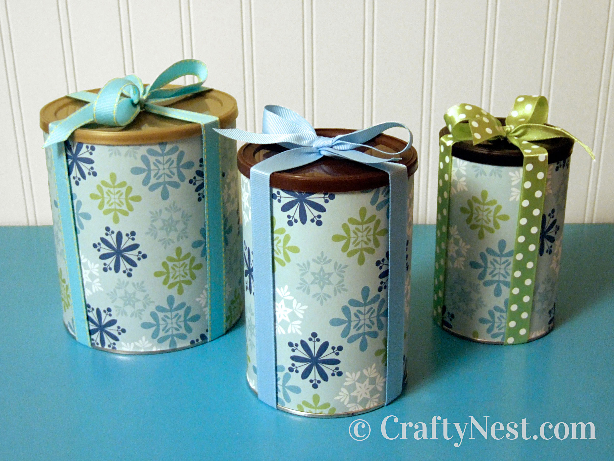 hero-reusable-wrapped-gift-canisters-crafty-nest Food canisters wrapped as gifts, photo