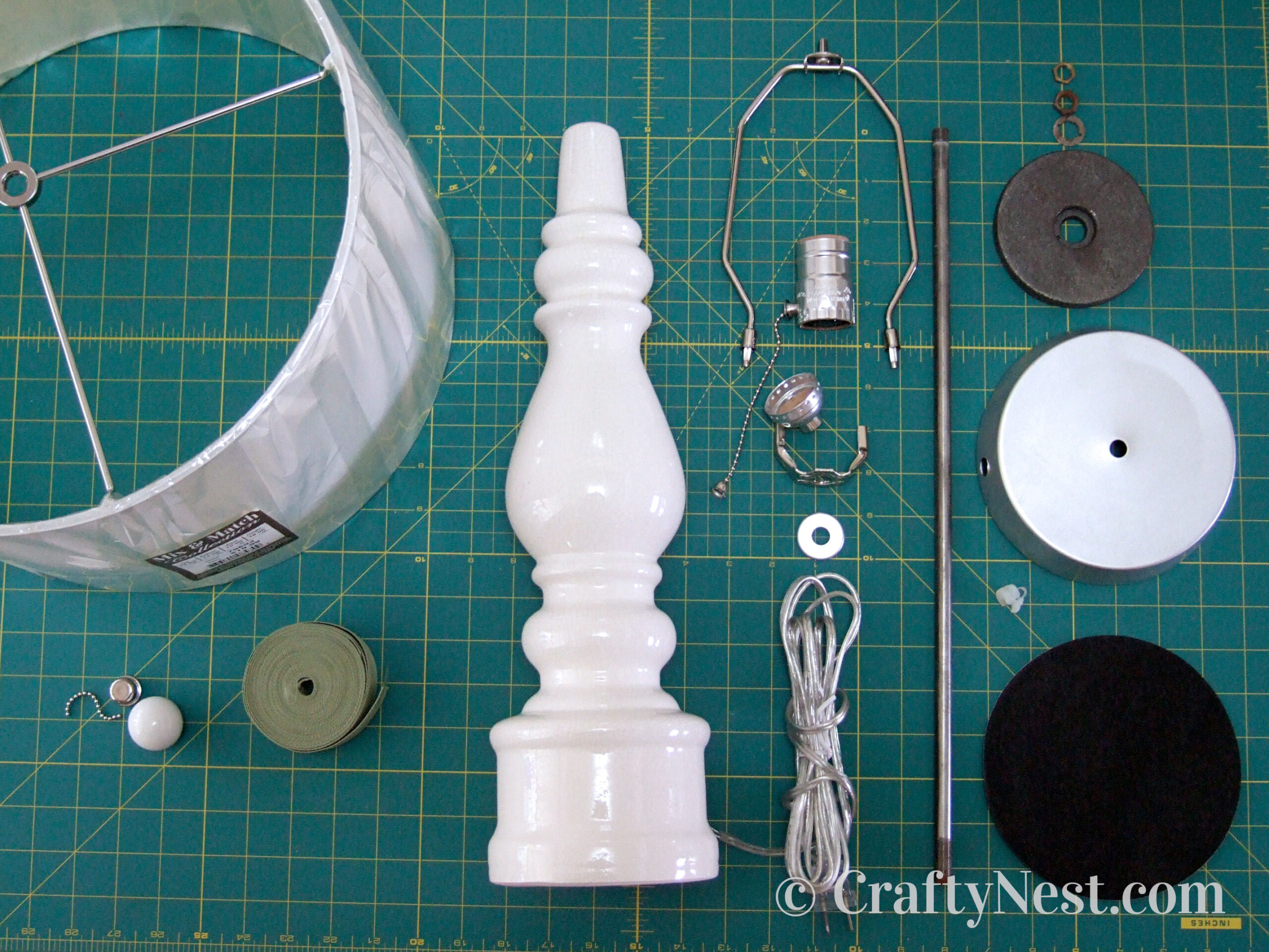 hero-rewire-a-lamp-crafty-nest Supplies to rewire a table lamp, photo