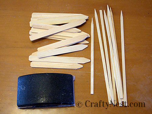 DSCF4437-starburst-mirror-crafty-nest Sand the plant markers and skewers, photo