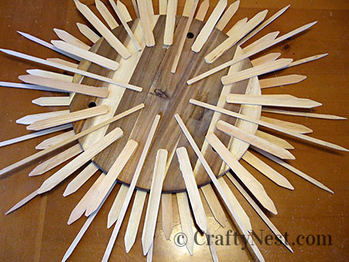DSCF4440-starburst-mirror-crafty-nest Finish gluing the pieces, photo