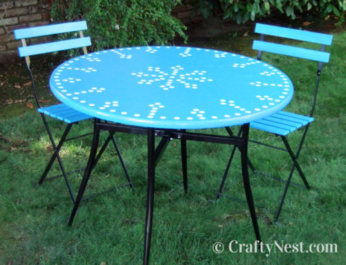 Outdoor bistro table & café chairs DIY makeover